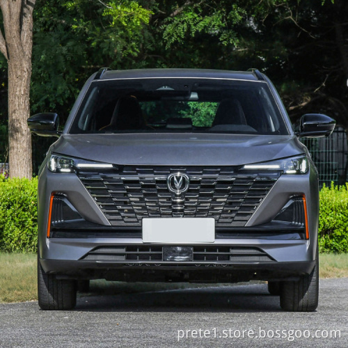 العلامة التجارية للمصنع المتجر الرئيسي للسيارات المستعملة Changan CS55 Compact SUV سيارات